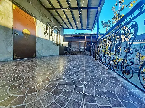 Satılır 3 otaqlı həyət evi 100 m² — Bakı, Suraxanı 3 otaq 100.00 m²