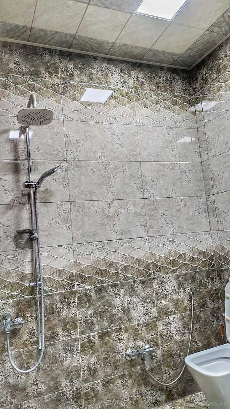 Satılır 3 otaqlı həyət evi 100 m²