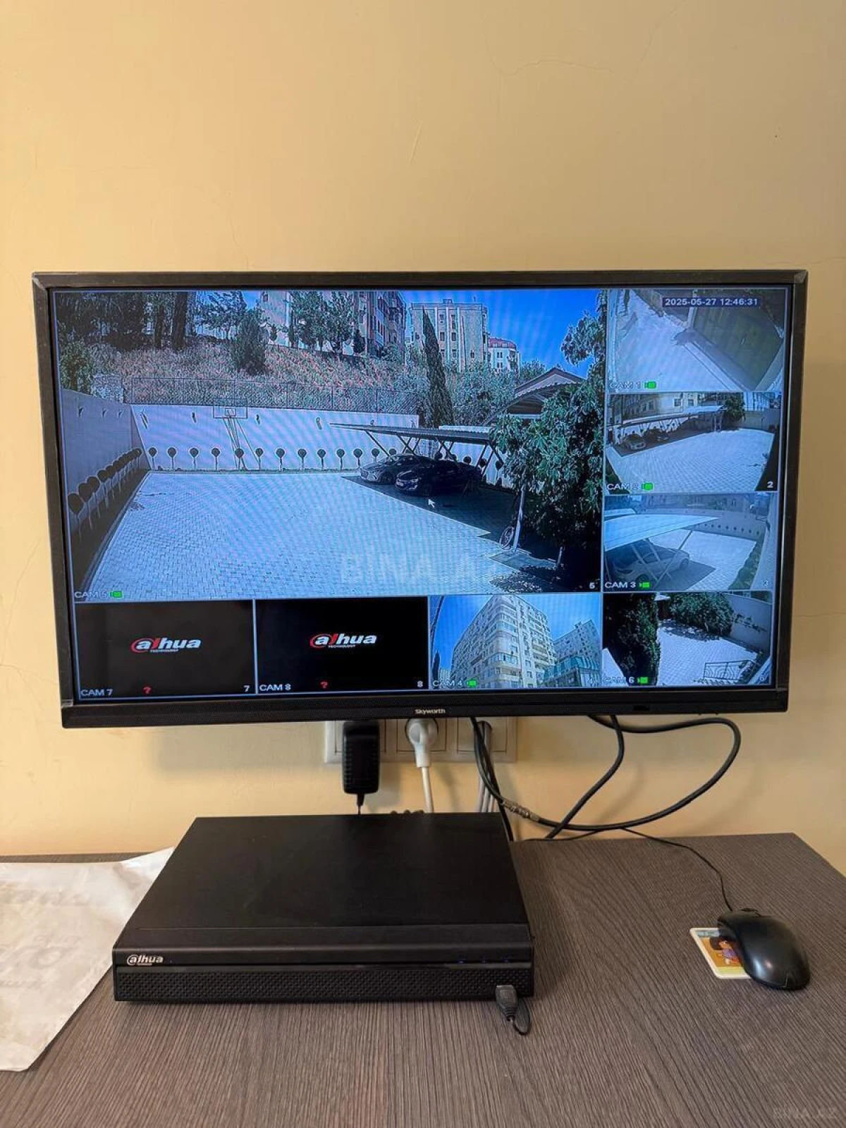 Satılır 10 otaqlı həyət evi 350 m²