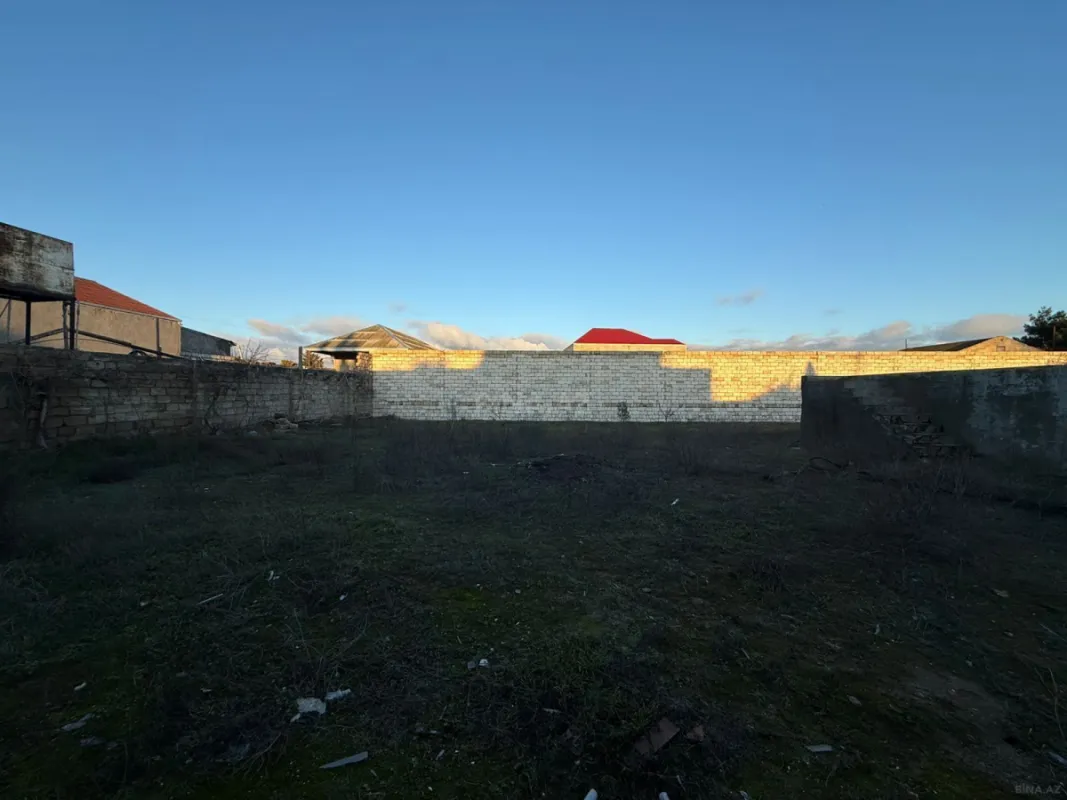 Satılır torpaq sahəsi 4 m²