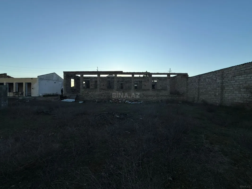 Satılır torpaq sahəsi 4 m²