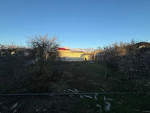 Satılır torpaq sahəsi 4 m²