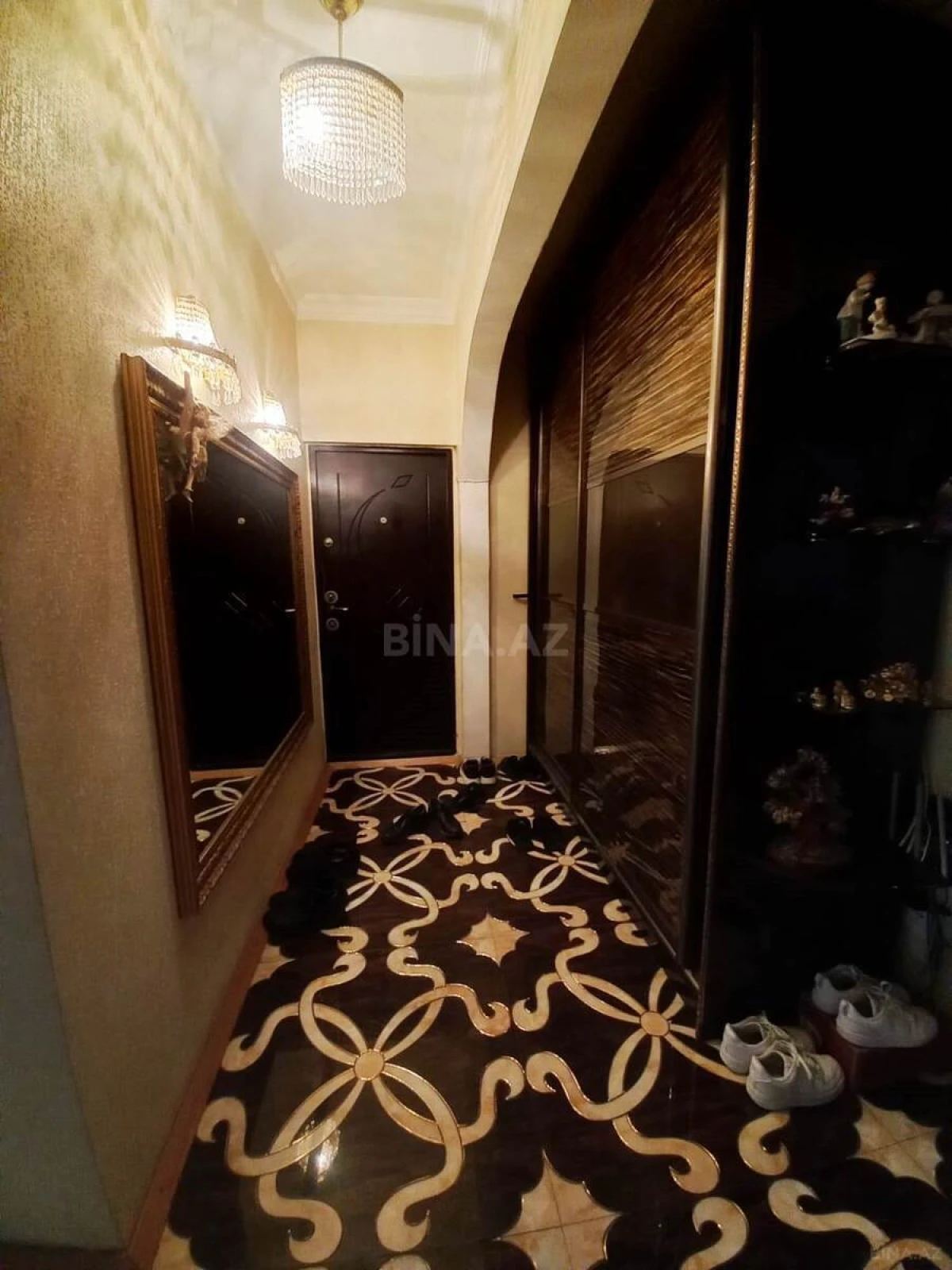 Satılır 3 otaqlı mənzil 90 m²