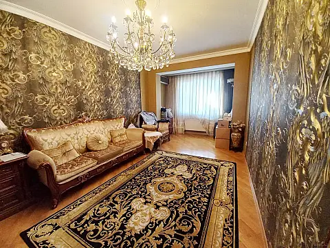 Satılır 3 otaqlı mənzil 90 m²