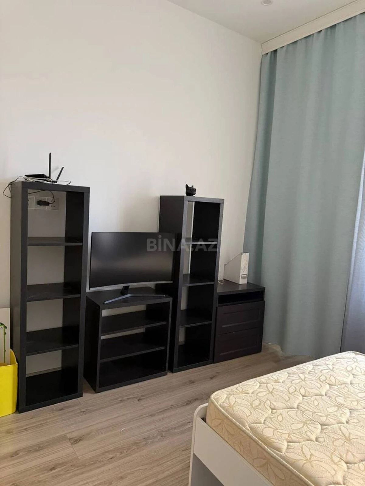 Kirayə verilir 4 otaqlı mənzil 170 m²