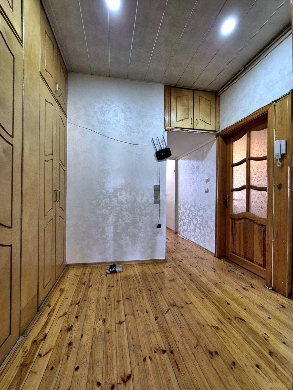 Kirayə verilir 2 otaqlı mənzil 65 m²