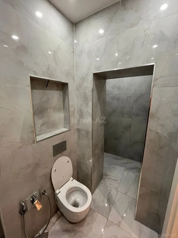 Kirayə verilir 2 otaqlı mənzil 73 m²