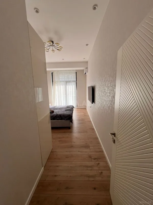 Kirayə verilir 2 otaqlı mənzil 73 m²