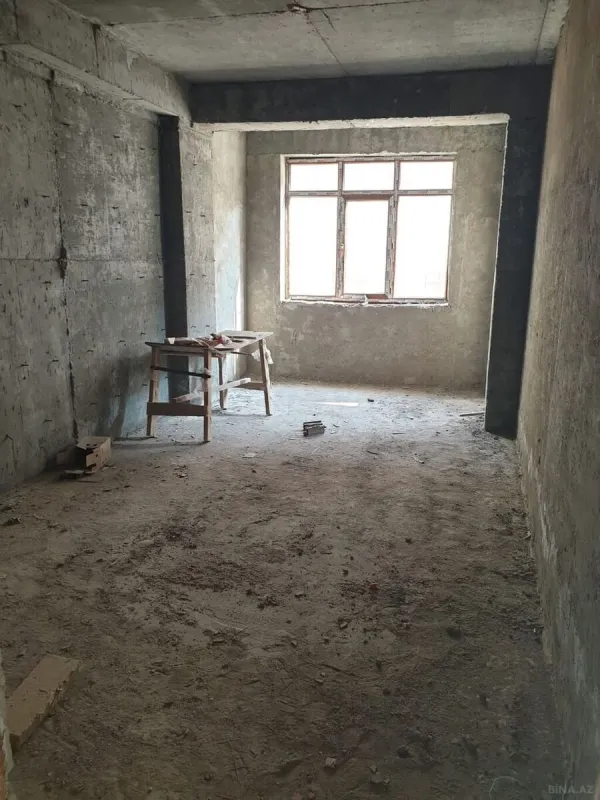 Satılır 3 otaqlı mənzil 117 m²