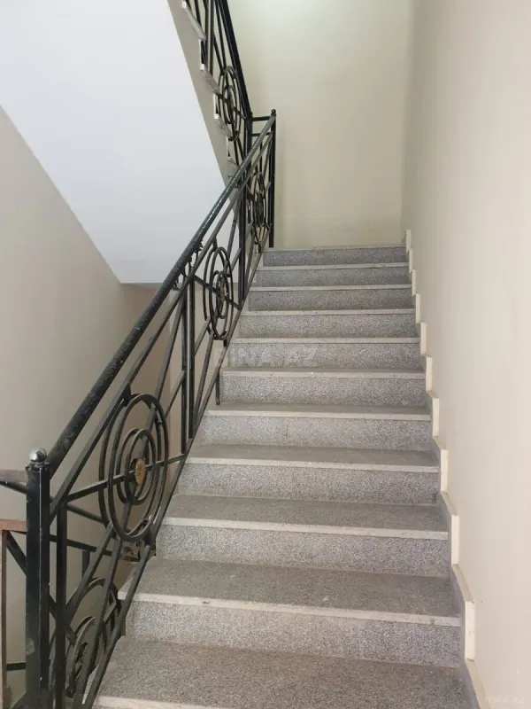 Satılır 3 otaqlı mənzil 117 m²