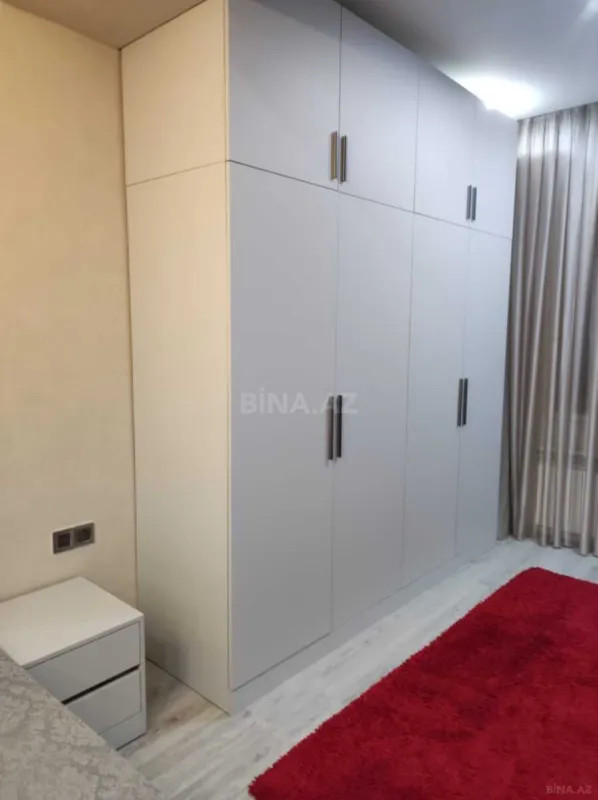 Satılır 2 otaqlı mənzil 72 m²