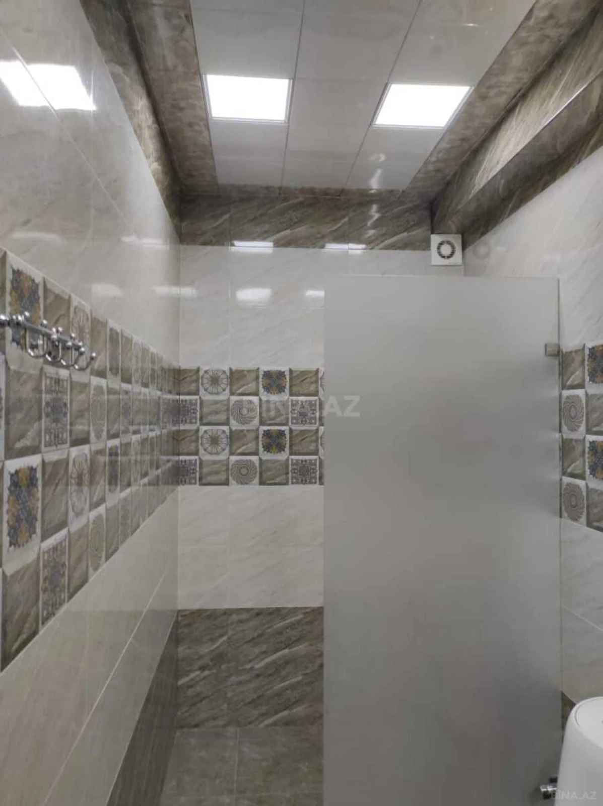 Satılır 2 otaqlı mənzil 72 m²