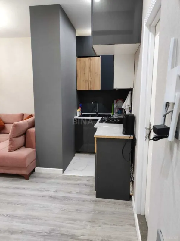 Satılır 2 otaqlı mənzil 72 m²