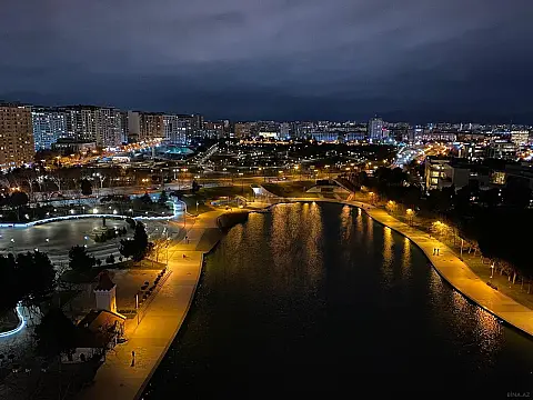 Satılır 3 otaqlı mənzil 140 m²