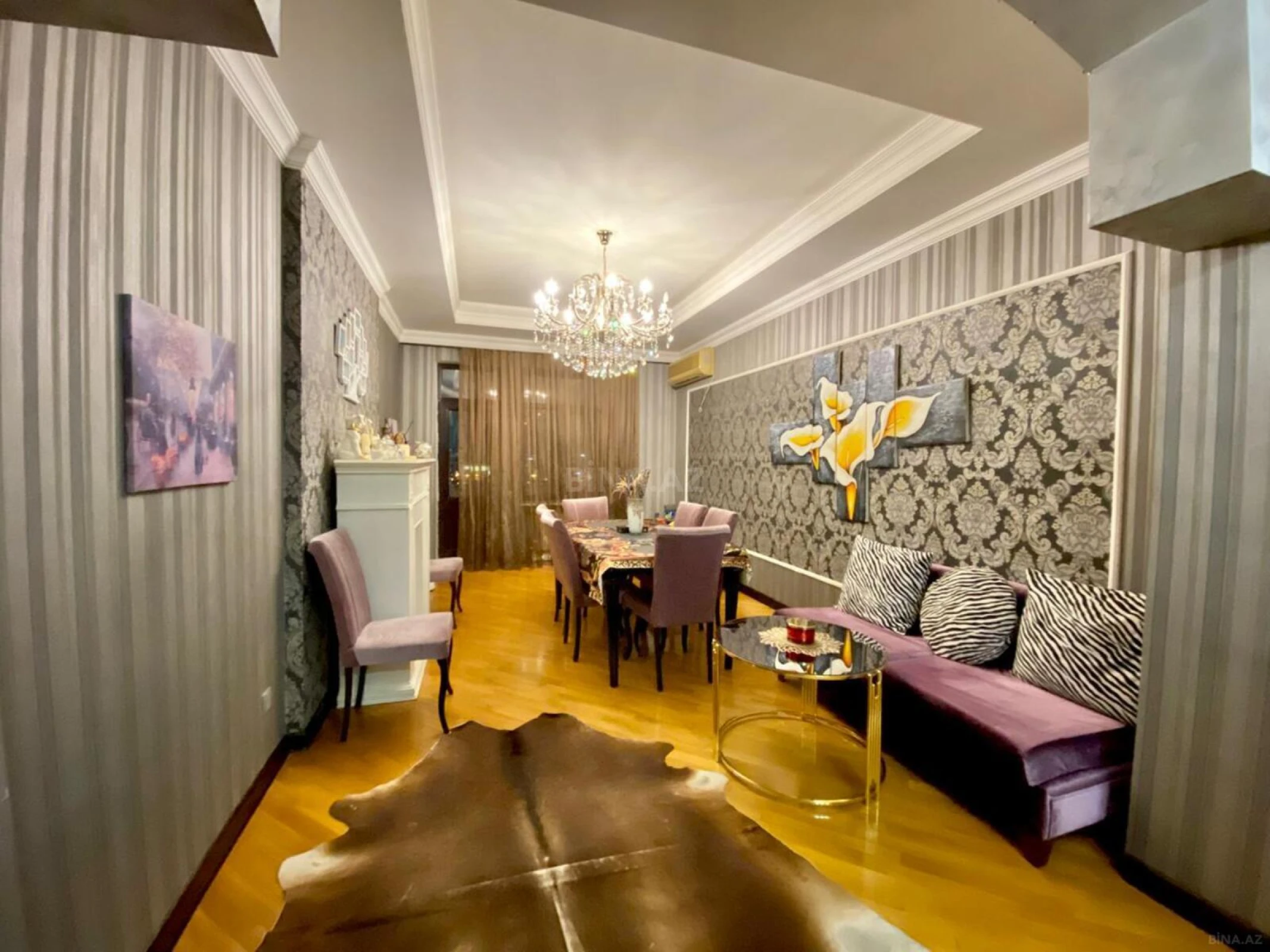 Satılır 3 otaqlı mənzil 140 m²