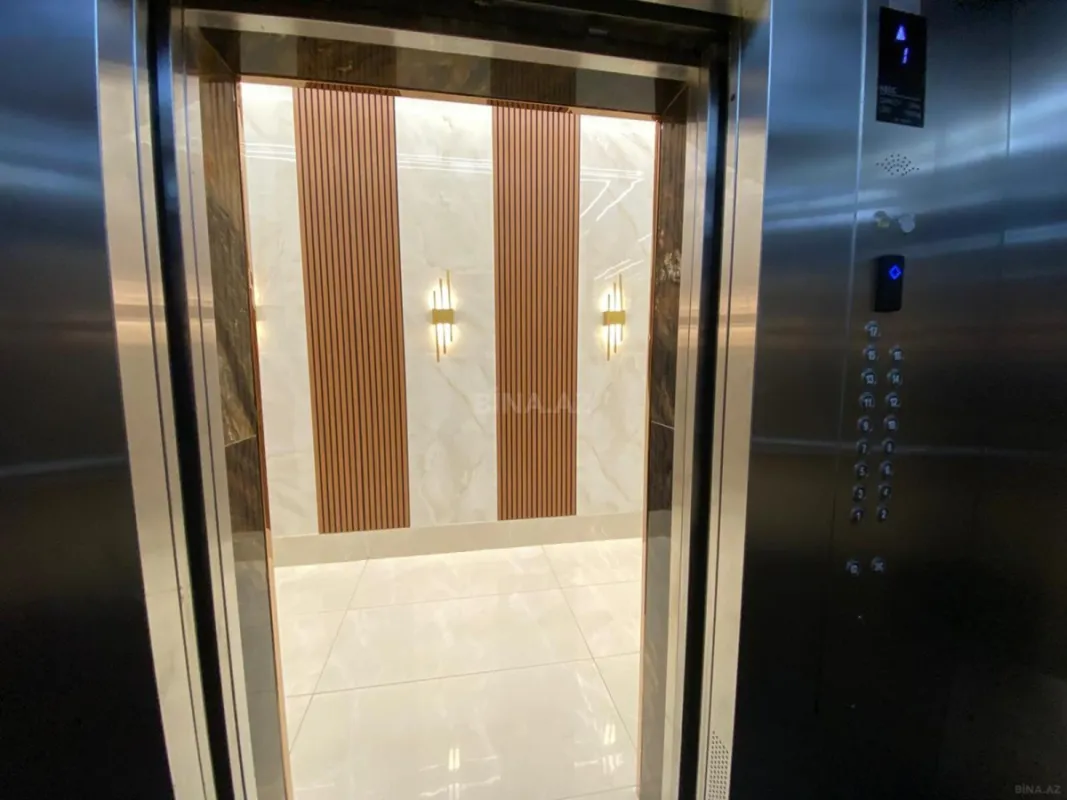 Satılır 3 otaqlı mənzil 140 m²