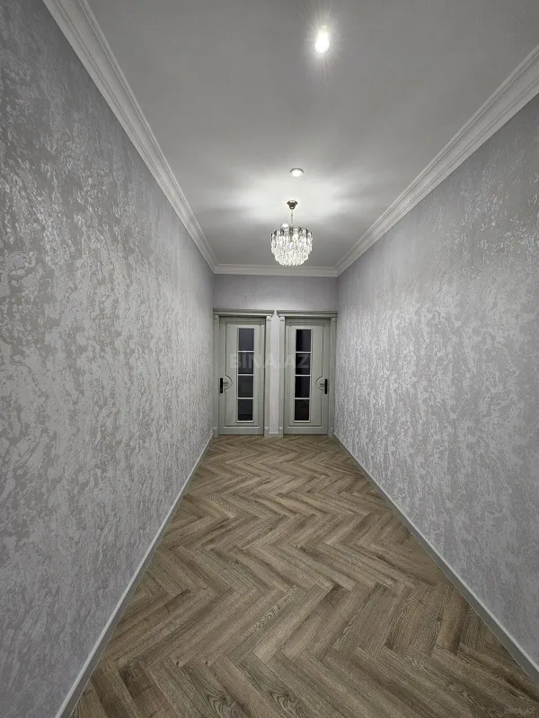 Satılır 3 otaqlı mənzil 150 m²