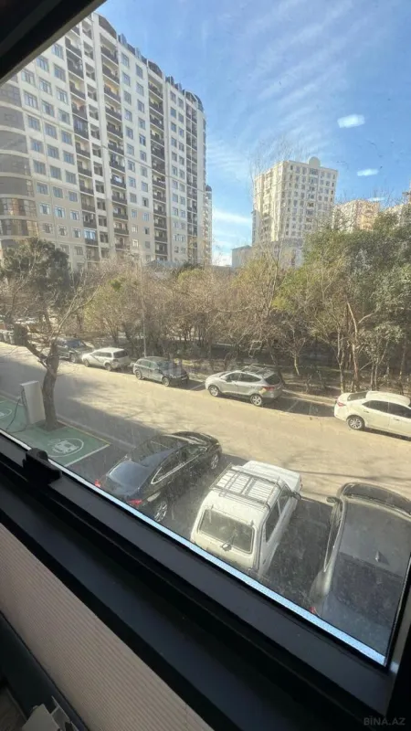 Kirayə verilir obyekt 115 m²