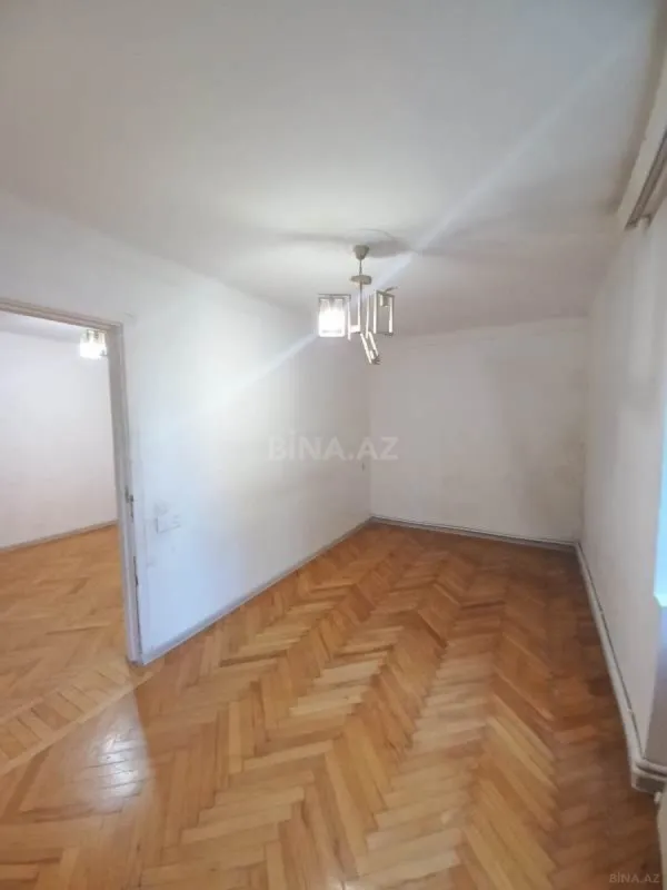 Satılır 2 otaqlı mənzil 40.3 m²