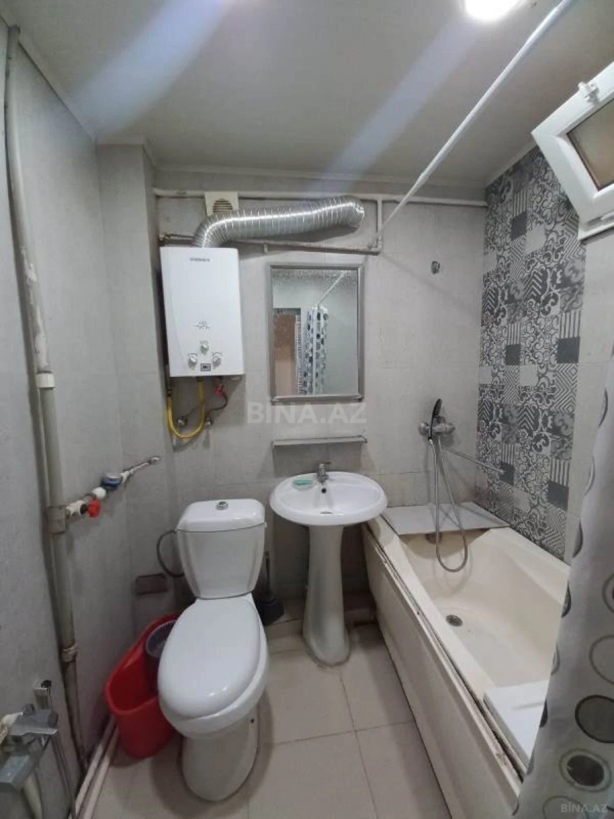 Satılır 2 otaqlı mənzil 40.3 m²