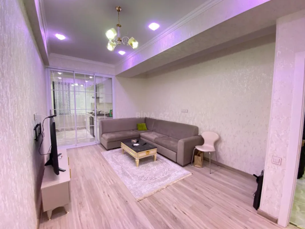 Satılır 2 otaqlı mənzil 86 m²