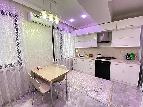 Satılır 2 otaqlı mənzil 86 m²