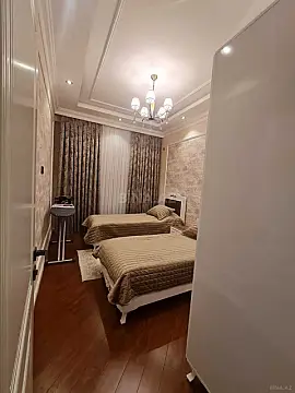Satılır 3 otaqlı mənzil 116 m²