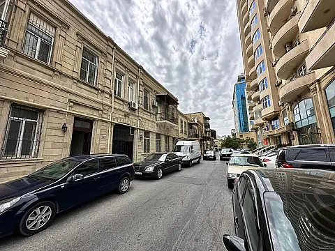 Kirayə verilir obyekt 20 m² — Bakı, Sahil qəs. 20.00 m²