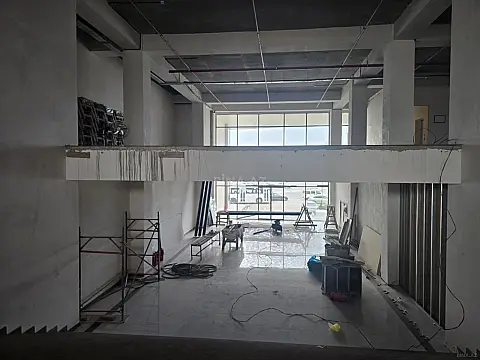 Kirayə verilir obyekt 400 m²