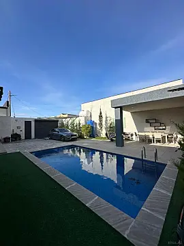 Satılır 4 otaqlı həyət evi 170 m²