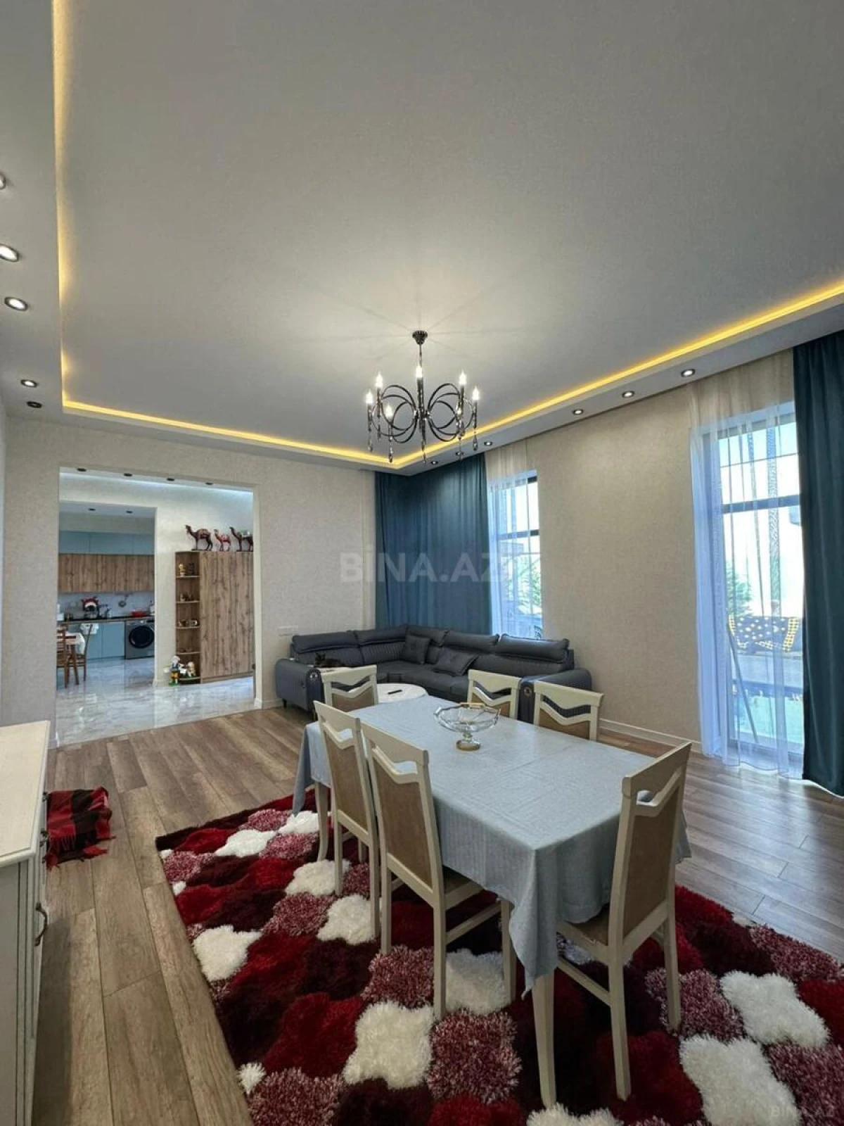 Satılır 4 otaqlı həyət evi 170 m²