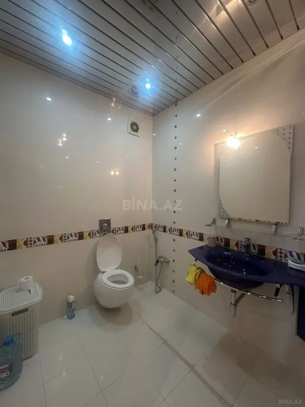 Kirayə verilir 3 otaqlı mənzil 135 m²