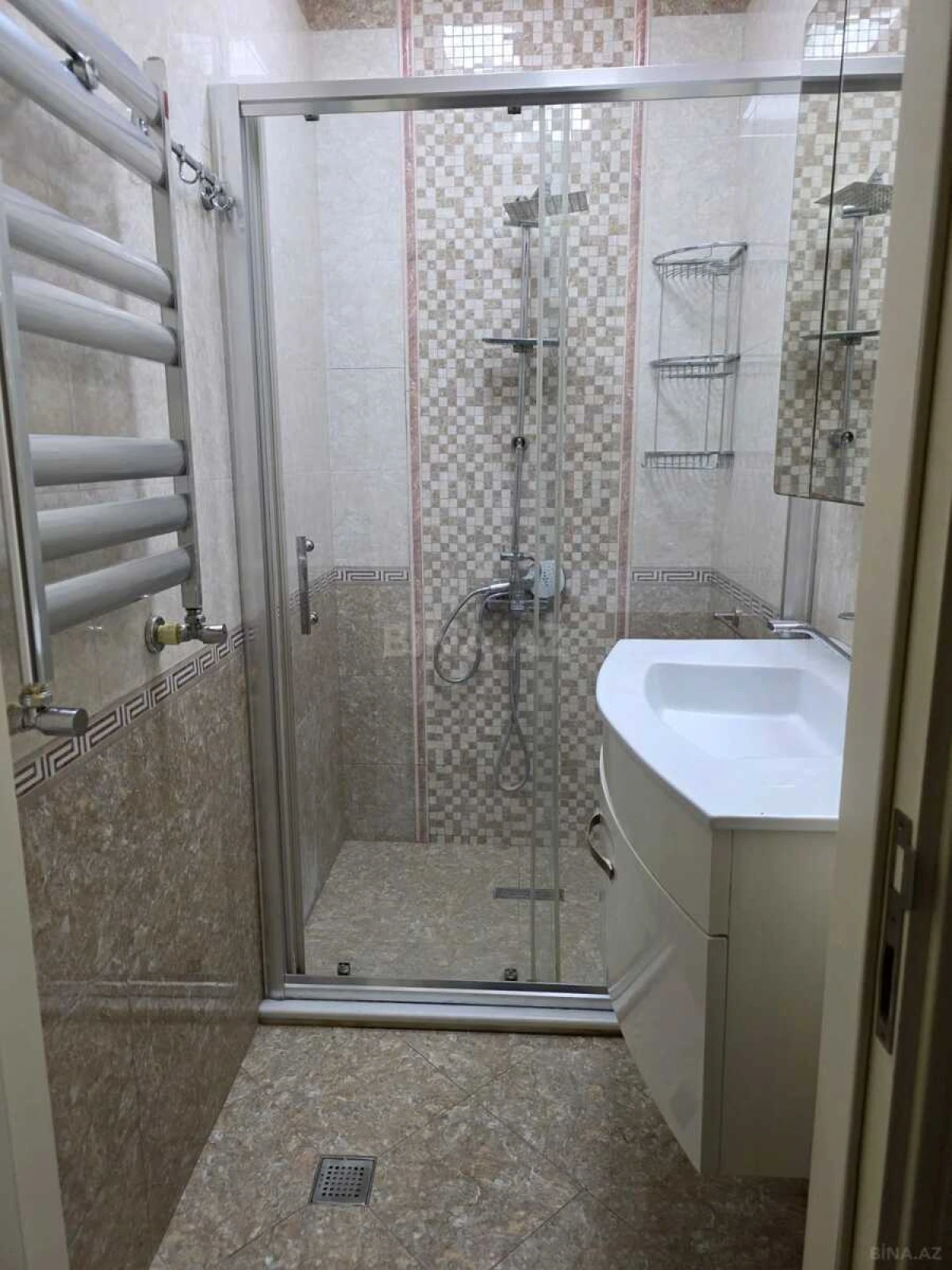 Satılır 3 otaqlı mənzil 80 m²