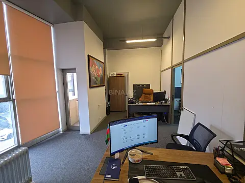 Kirayə verilir 2 otaqlı ofis 65 m²