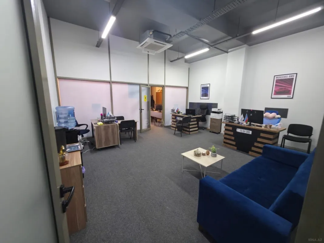 Kirayə verilir 2 otaqlı ofis 65 m²