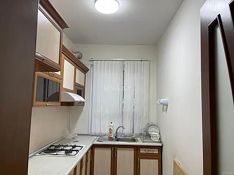 Kirayə verilir 3 otaqlı ofis 100 m²