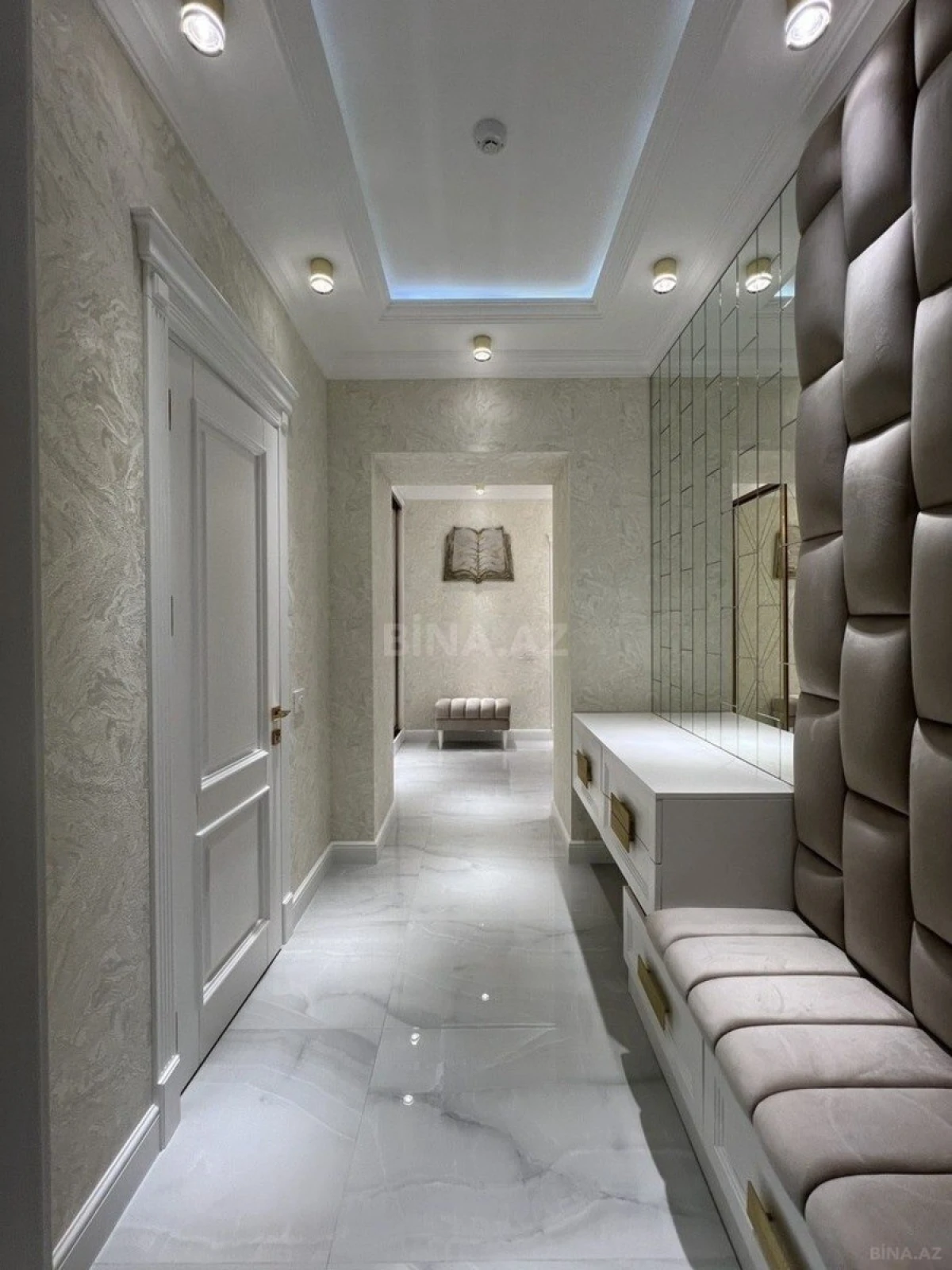 Kirayə verilir 3 otaqlı mənzil 145 m²