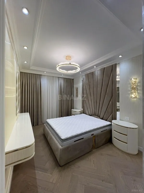 Kirayə verilir 3 otaqlı mənzil 145 m²