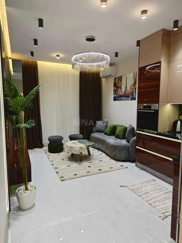 Satılır 2 otaqlı mənzil 68 m²
