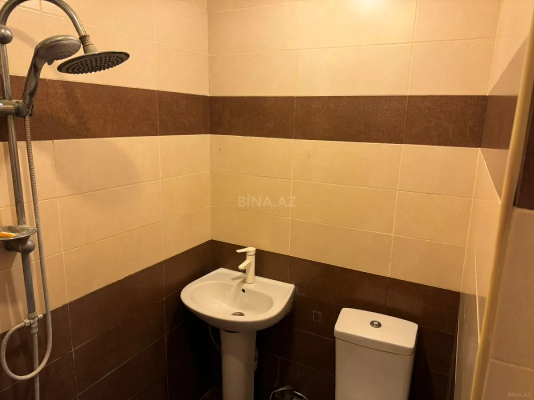 Satılır 4 otaqlı mənzil 105 m²