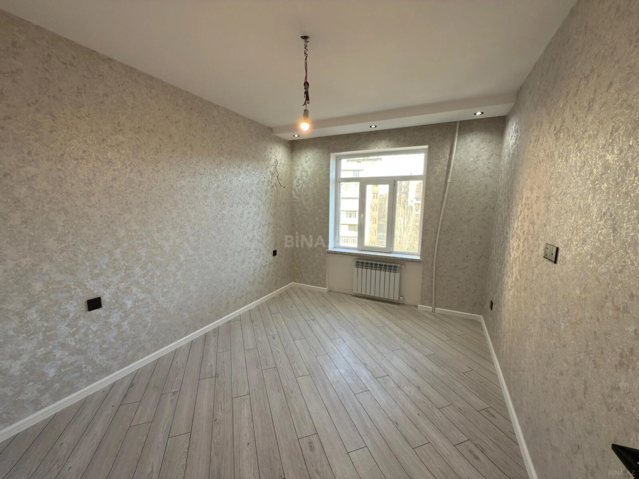 Satılır 3 otaqlı mənzil 85 m²