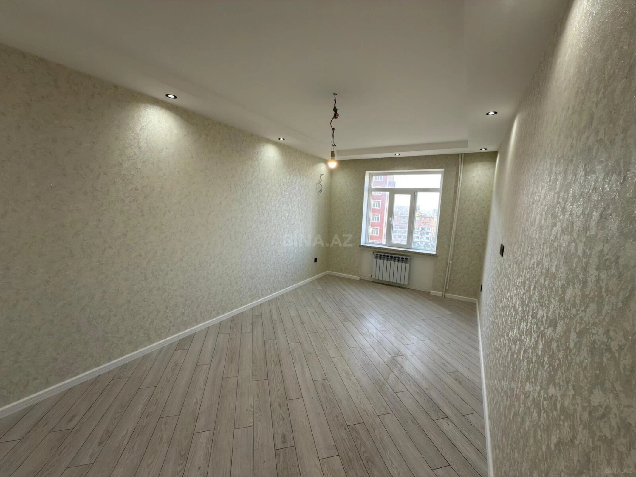 Satılır 3 otaqlı mənzil 85 m²