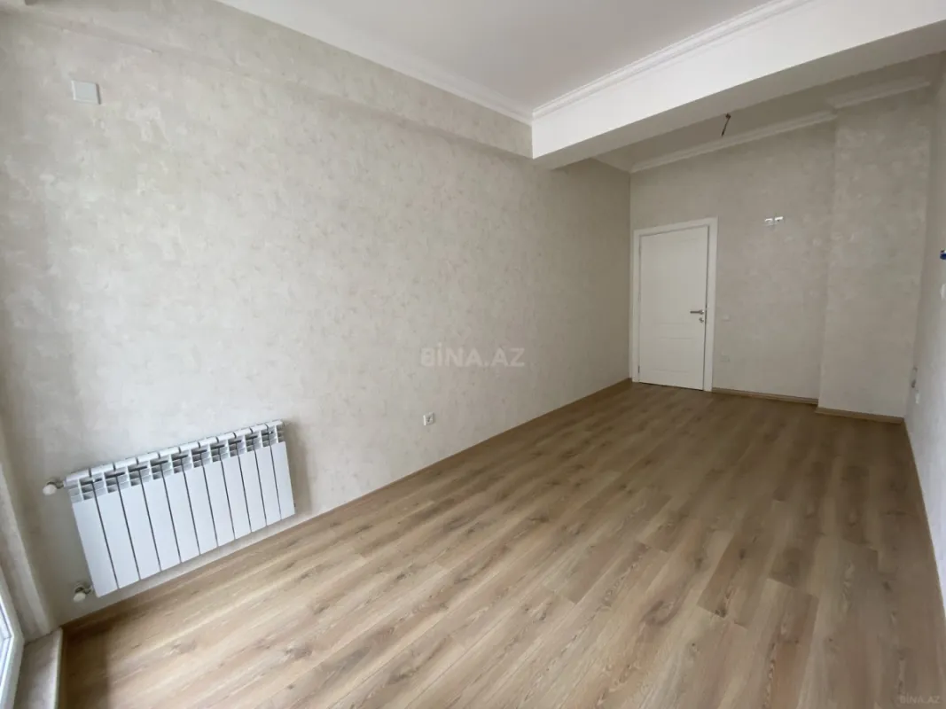 Satılır 2 otaqlı mənzil 77.8 m²