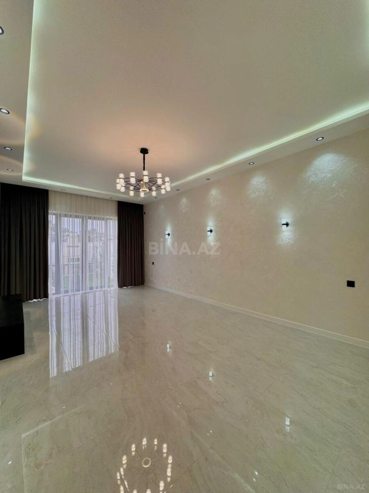Satılır 4 otaqlı həyət evi 155 m²