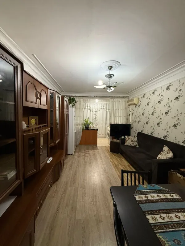 Satılır 2 otaqlı mənzil 35 m²