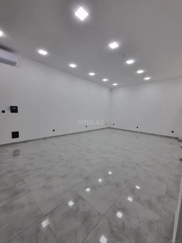 Satılır obyekt 65 m²