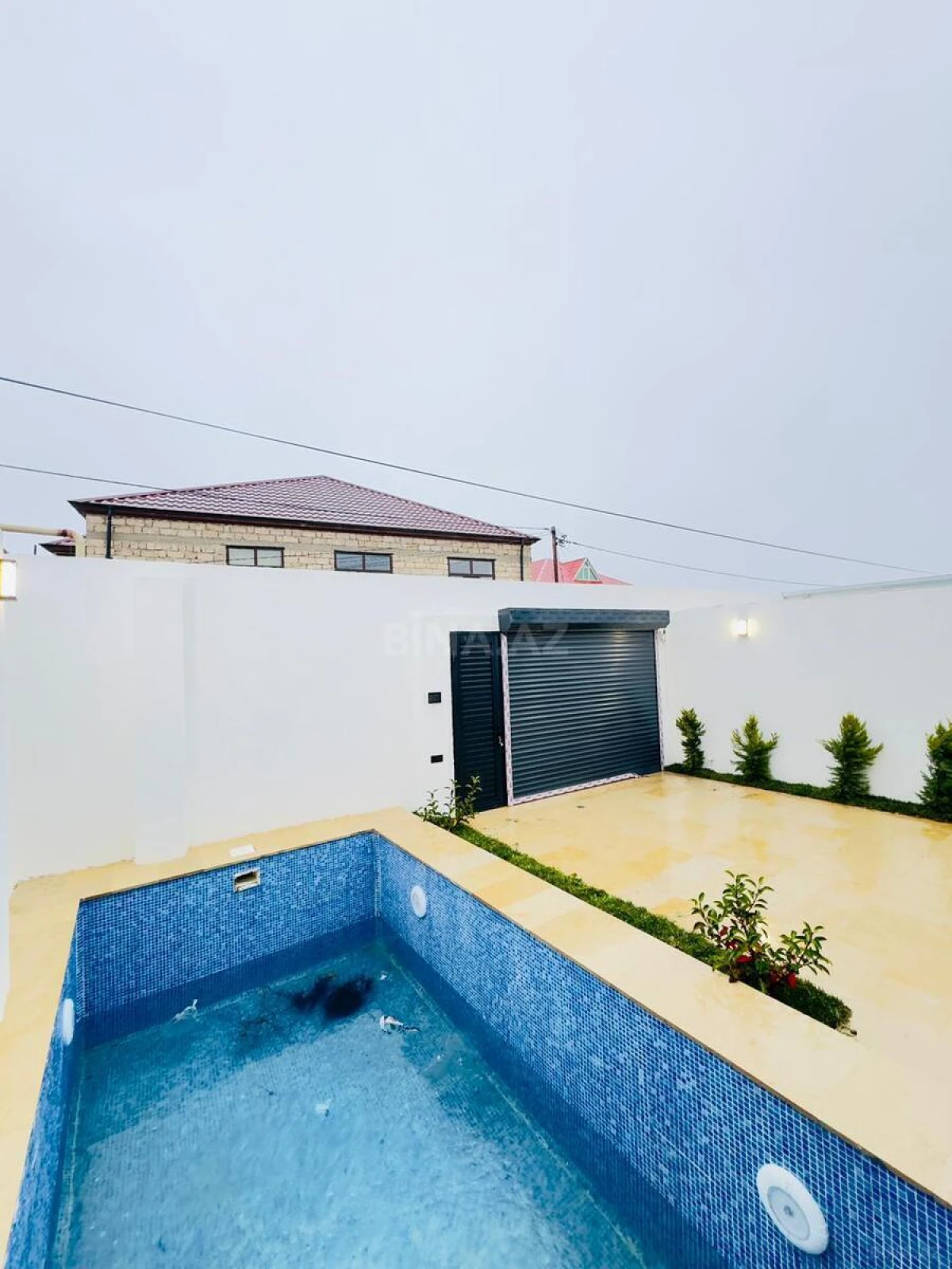 Satılır 4 otaqlı həyət evi 150 m²