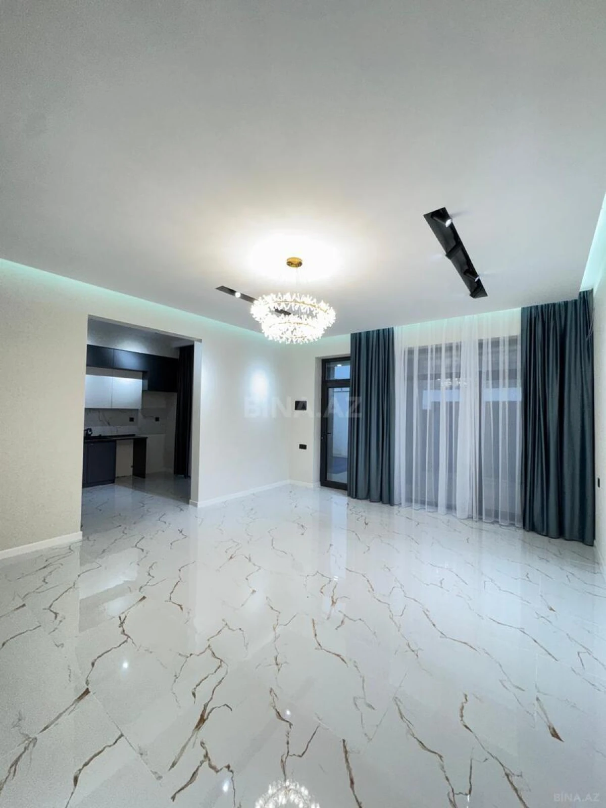 Satılır 4 otaqlı həyət evi 150 m²