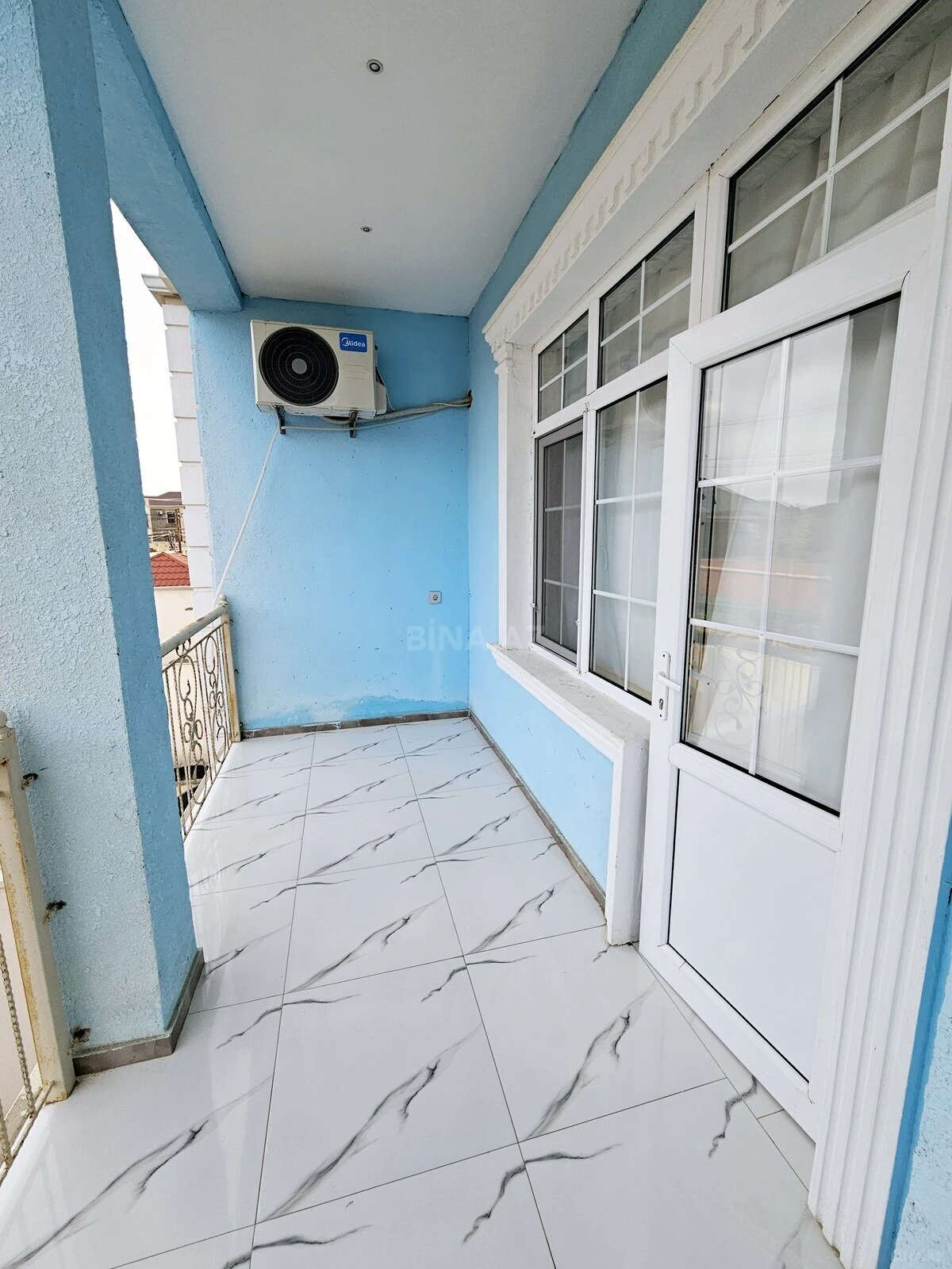 Satılır 4 otaqlı həyət evi 200 m²