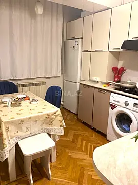 Satılır 2 otaqlı mənzil 67 m²
